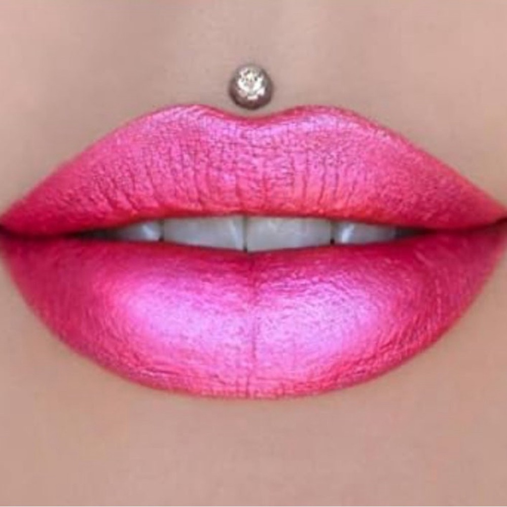 🚫SOLD🚫 Jeffree Star Velour Liquid Lipstick DREAMHOUSE